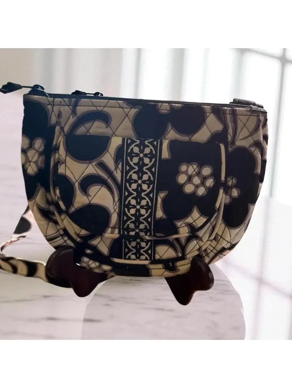 Vera Bradley Day and Night Pattern Cross Body Bag Purse 7.5